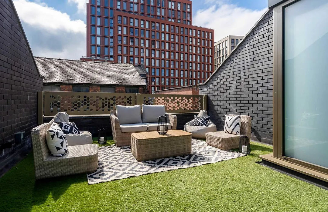 West Townhouse By Casacity-1